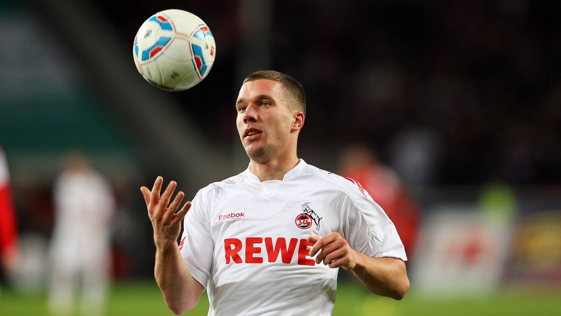 _火箭逐步走出低谷，状态逐渐回暖_，火箭已有新举动